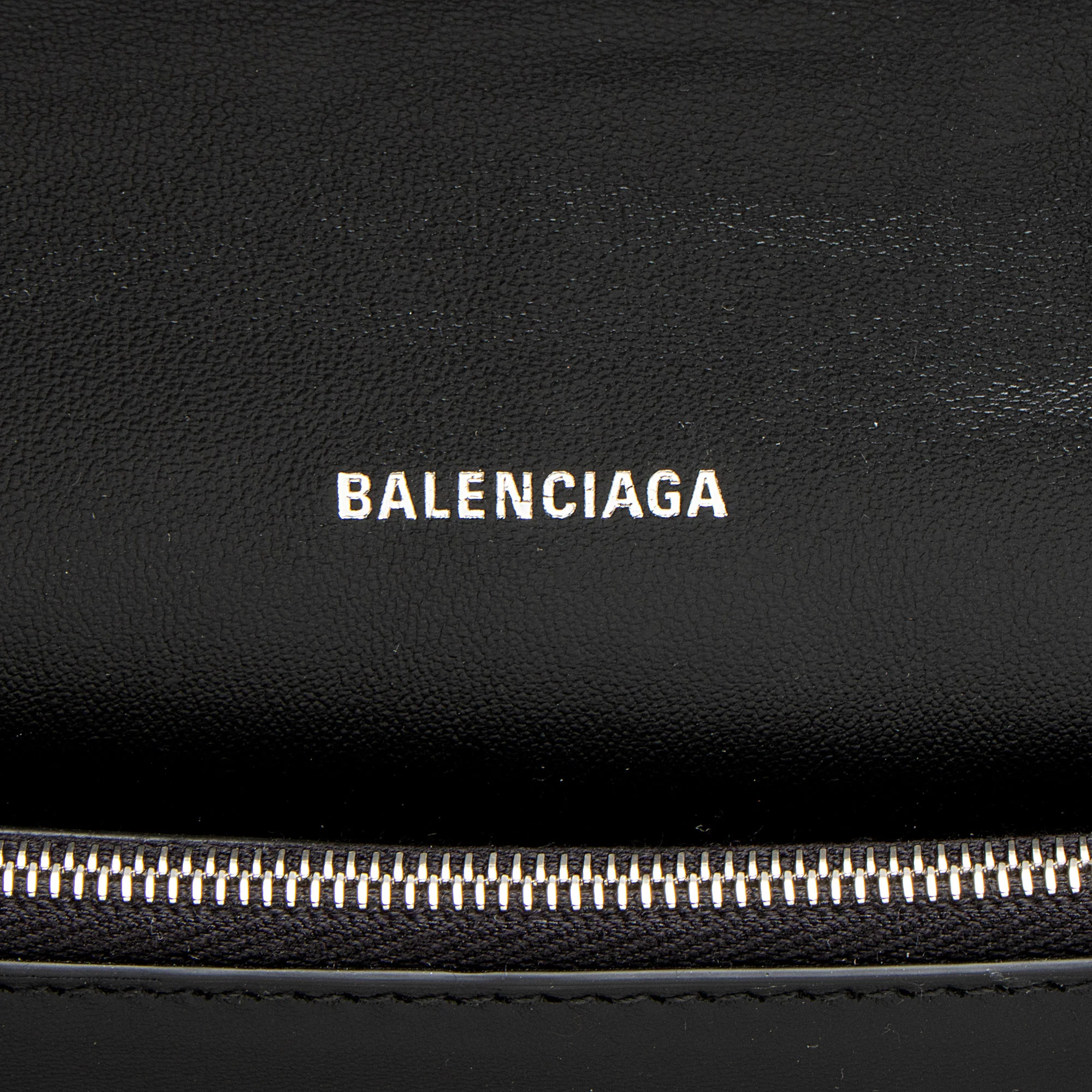 Balenciaga Leather Floral Crush Large Shoulder Bag - Image 8