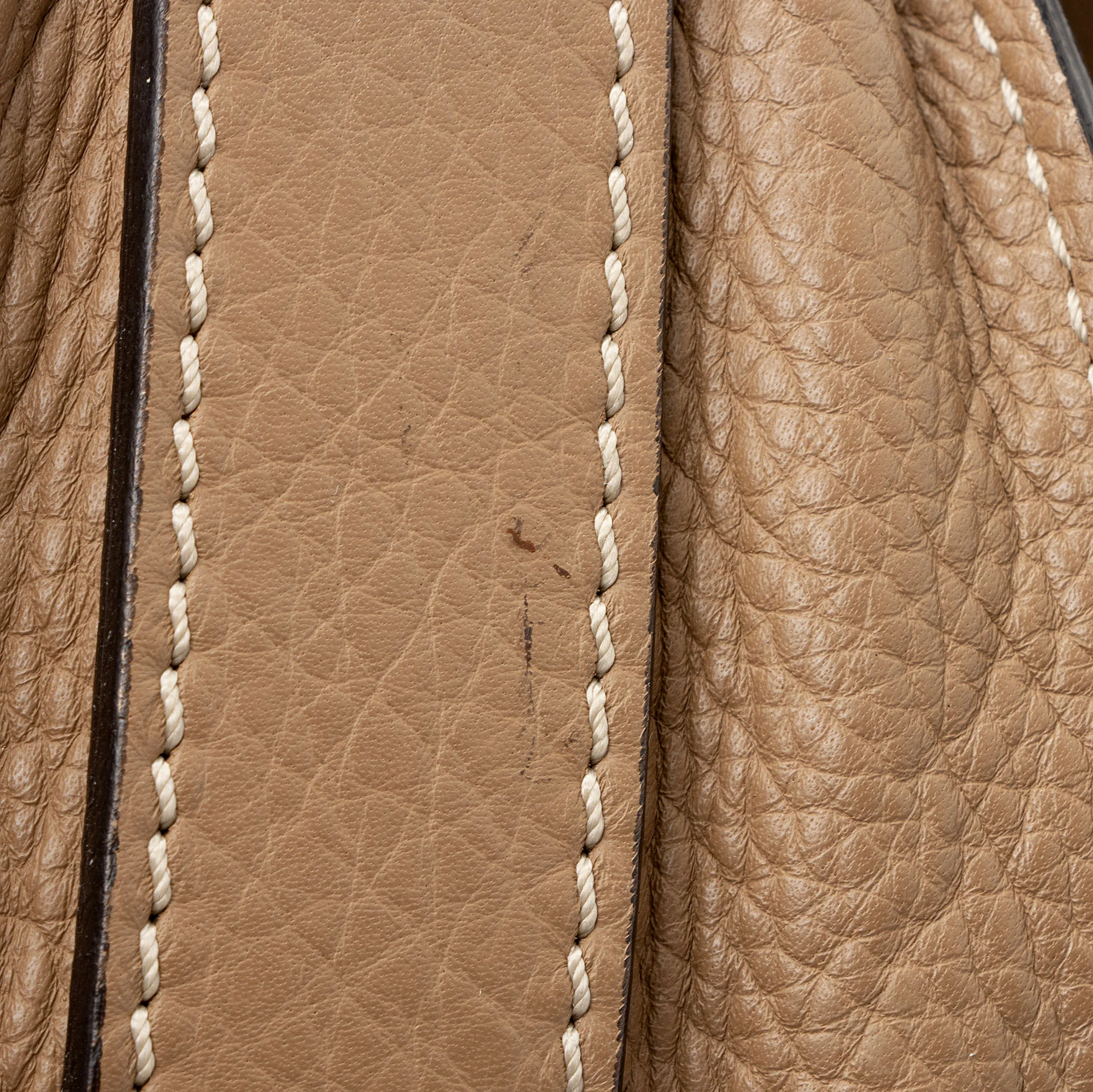 Chloe Calfskin Marcie Medium Crossbody - Image 18