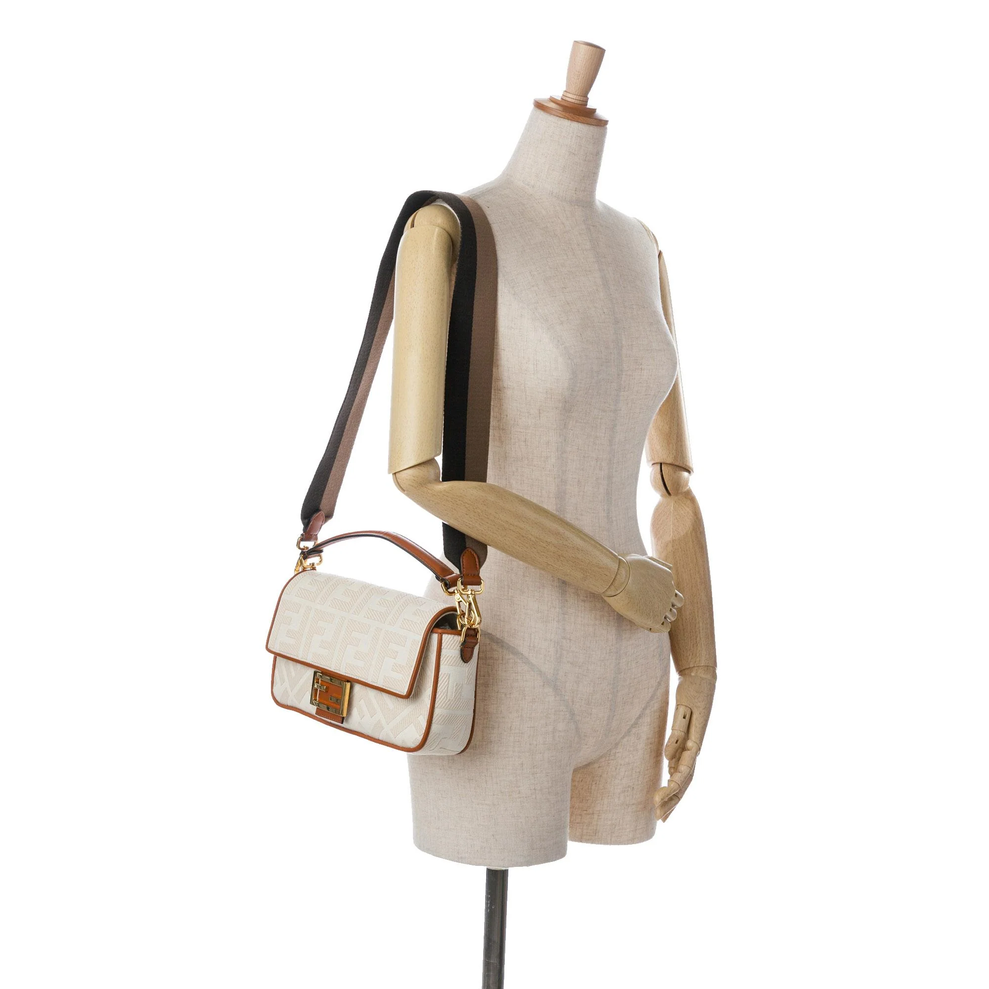 Fendi Medium Embroidered Canvas Baguette - Image 5