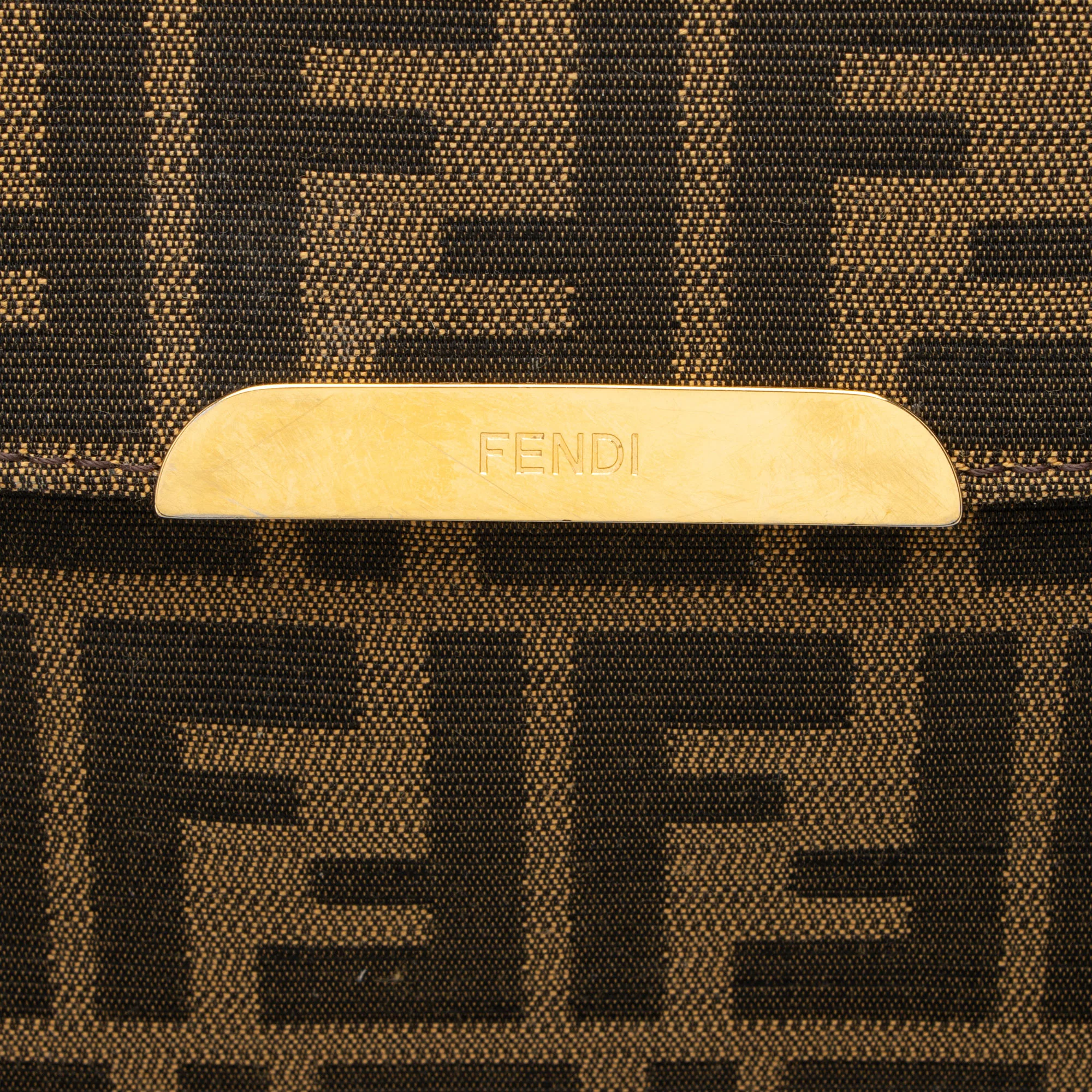 Fendi Zucca Flap Messenger - Image 10