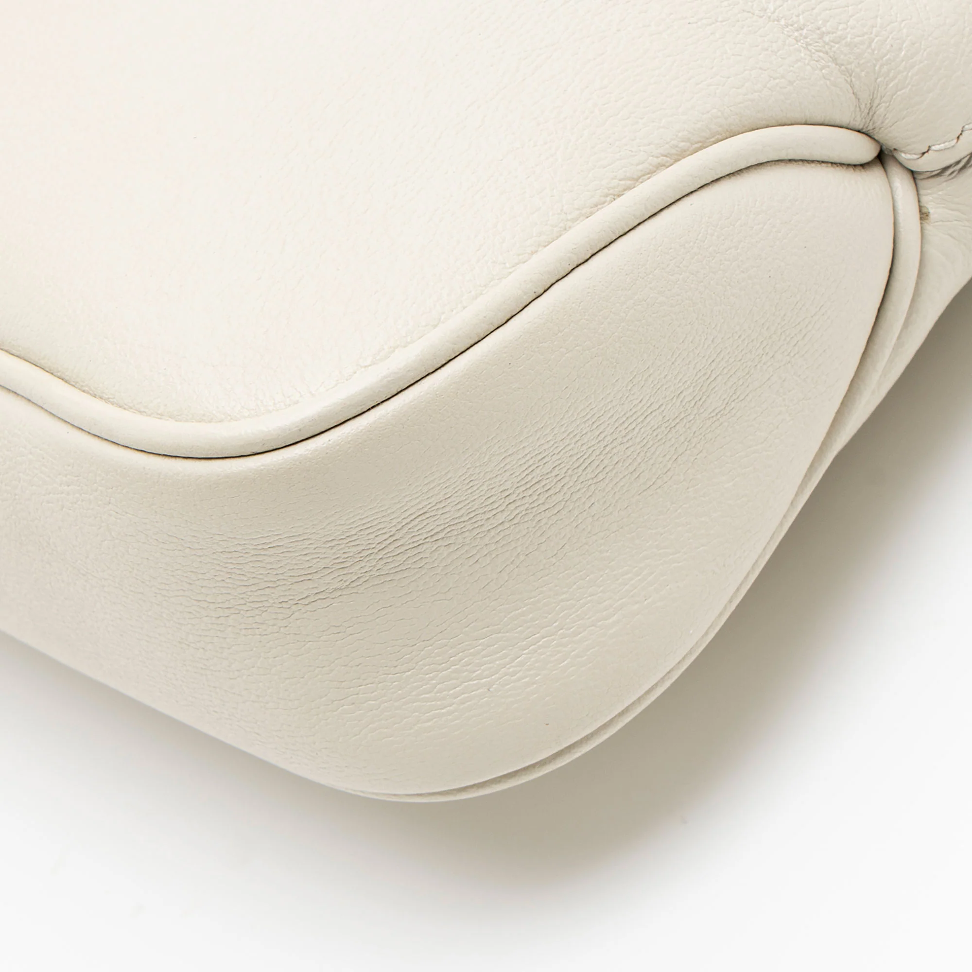 Gucci Calfskin New Sakai Lux Dahlia Small Shoulder Bag - Image 10