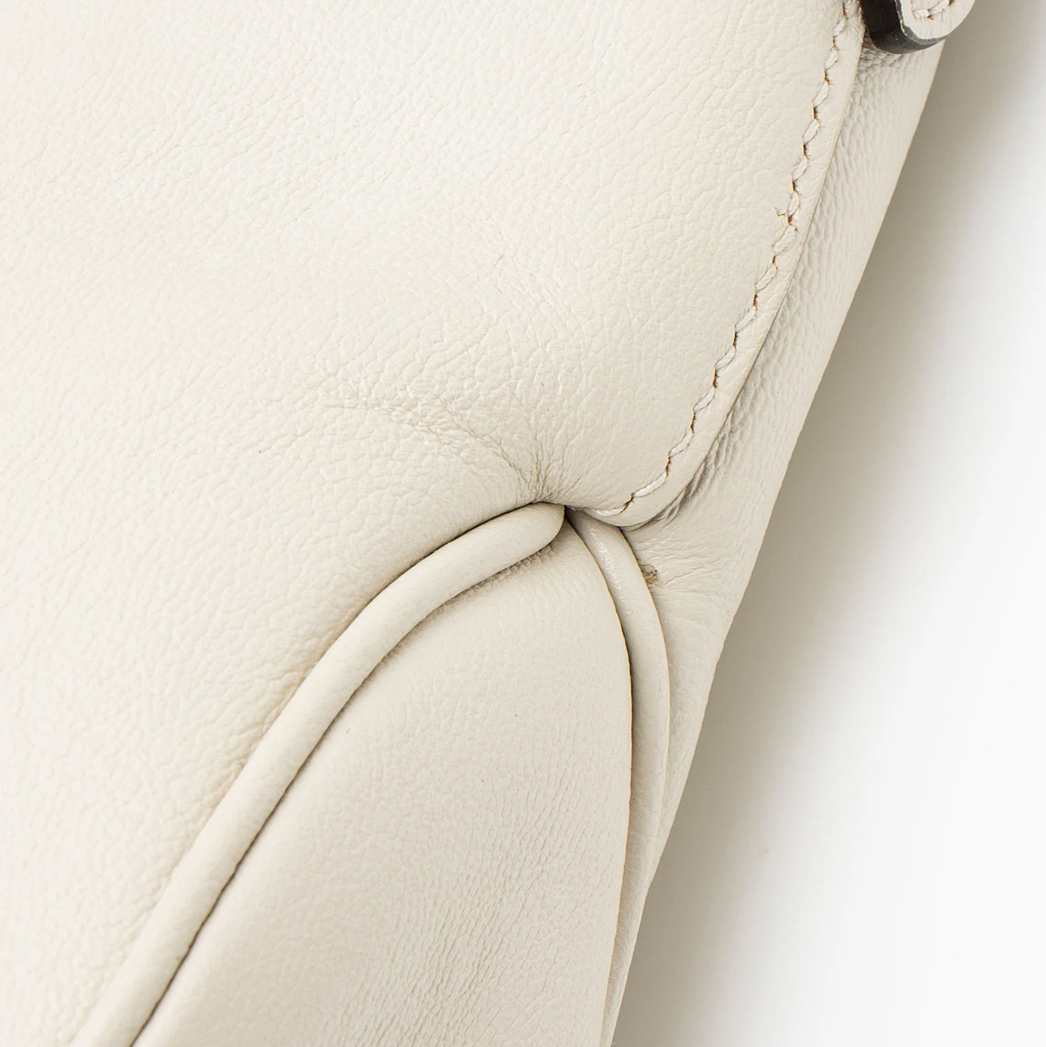 Gucci Calfskin New Sakai Lux Dahlia Small Shoulder Bag - Image 11