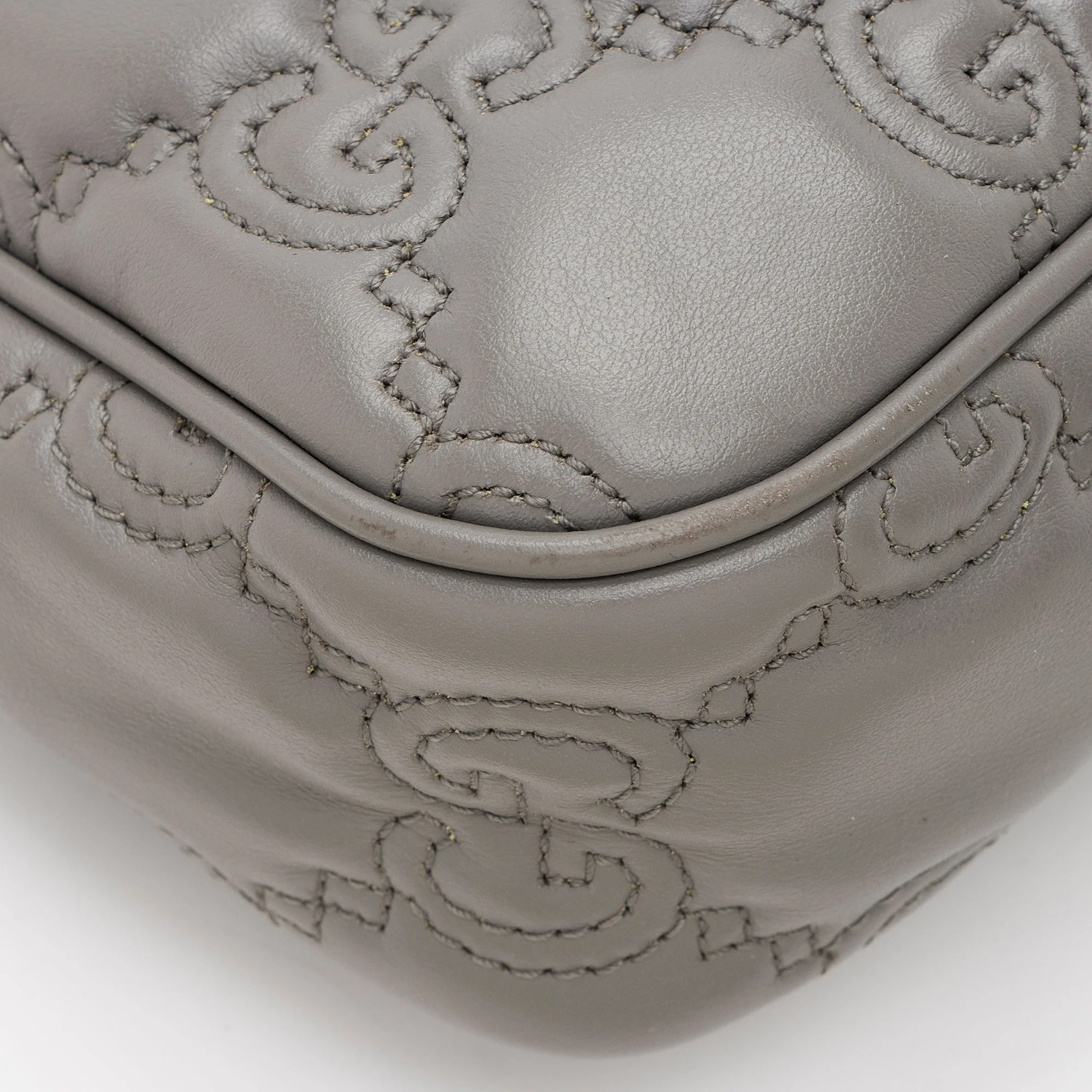 Gucci Jumbo GG Matelasse Leather Chain Small Crossbody - Image 11