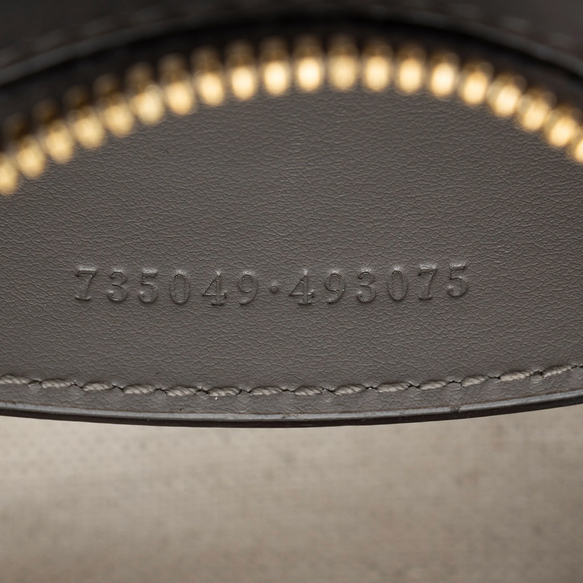 Gucci Jumbo GG Matelasse Leather Chain Small Crossbody - Image 6