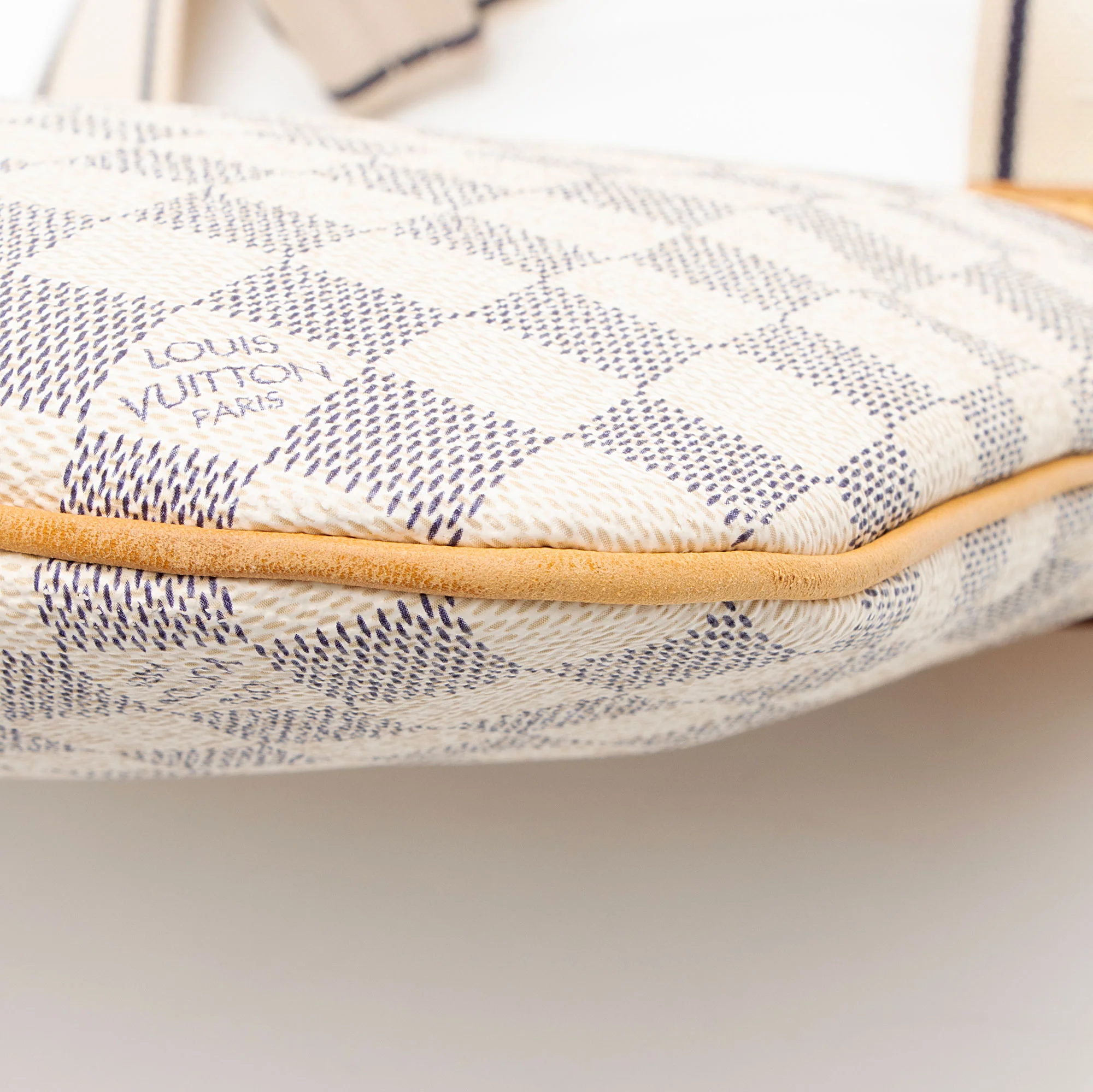 Louis Vuitton Damier Azur Pochette Bosphore Messenger - Image 13