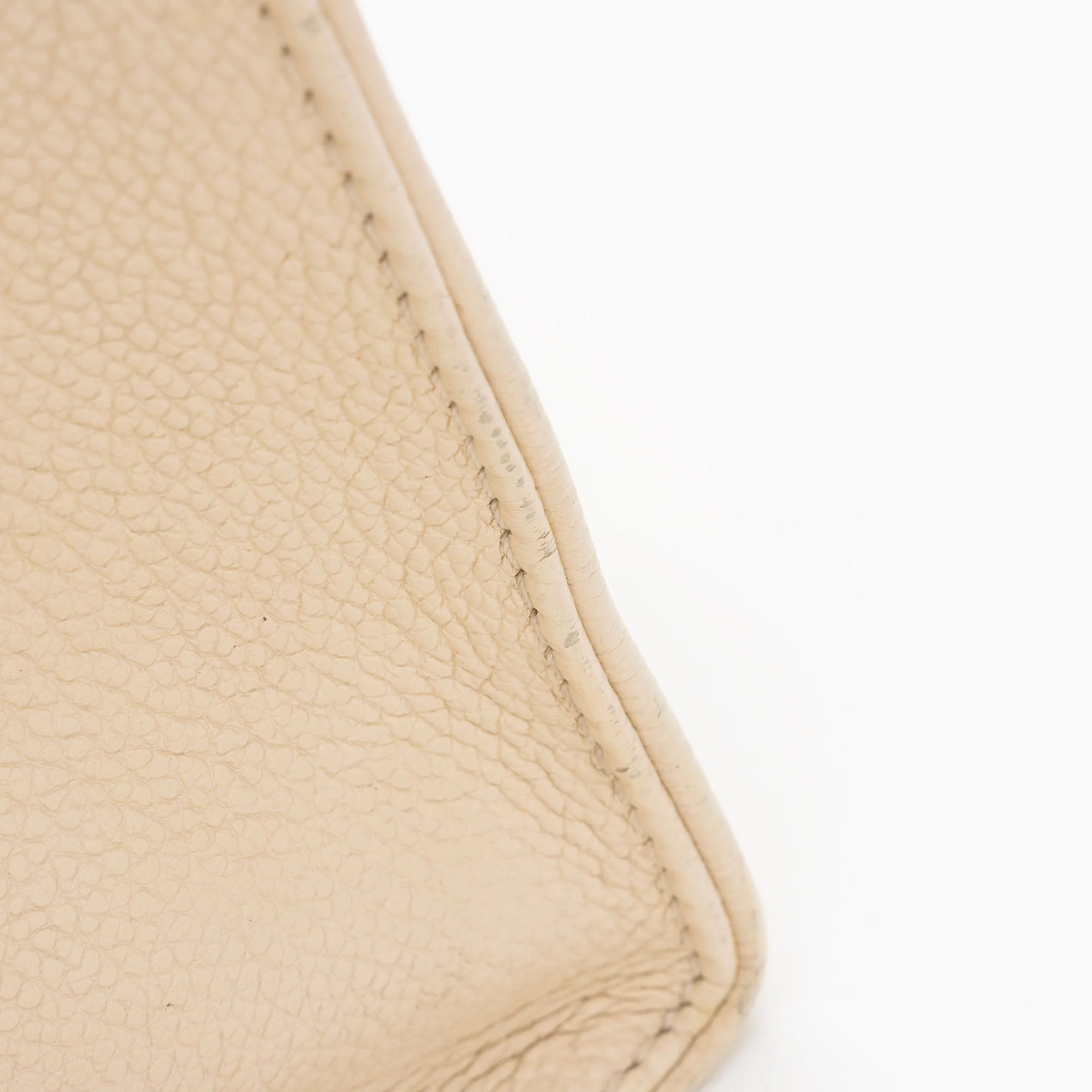 Louis Vuitton Giant Monogram Empreinte Bicolor Onthego PM Tote - Image 14