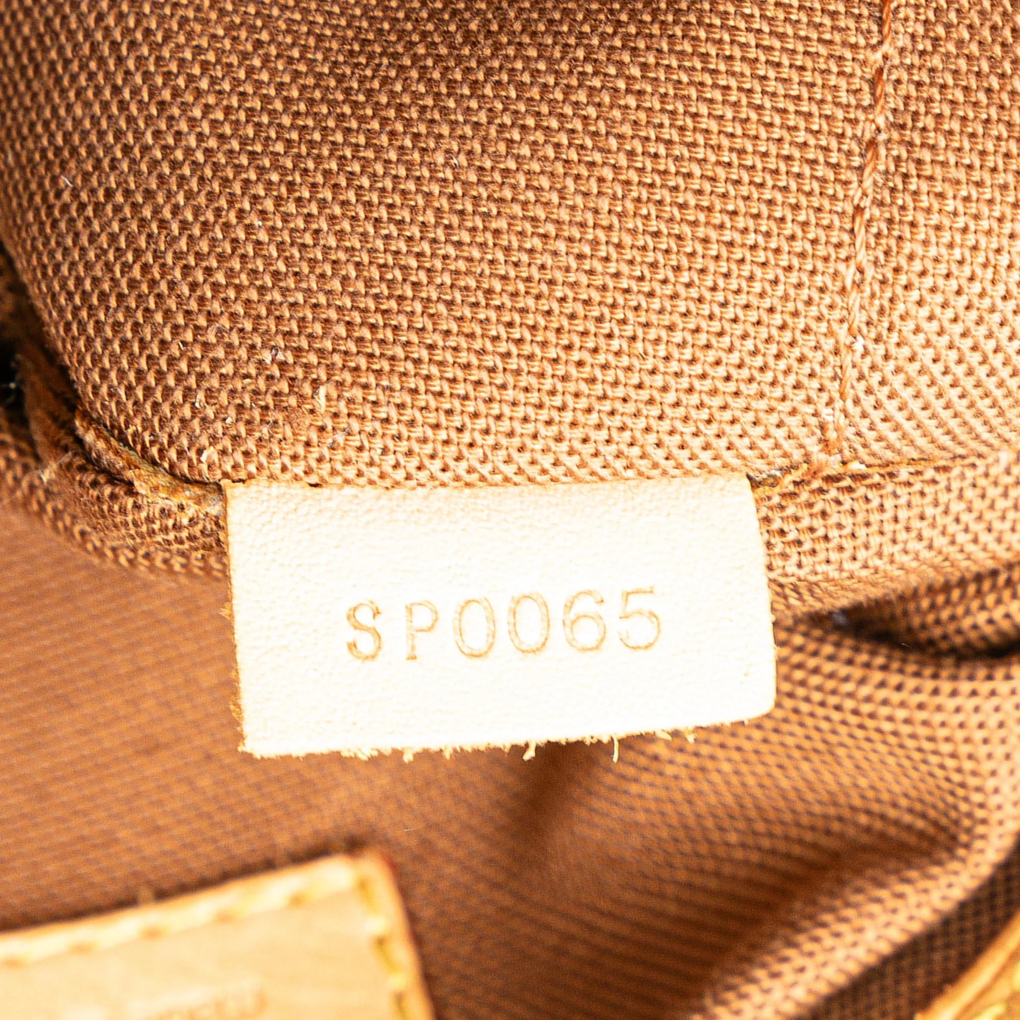 Louis Vuitton Monogram Batignolles Vertical PM - Image 7