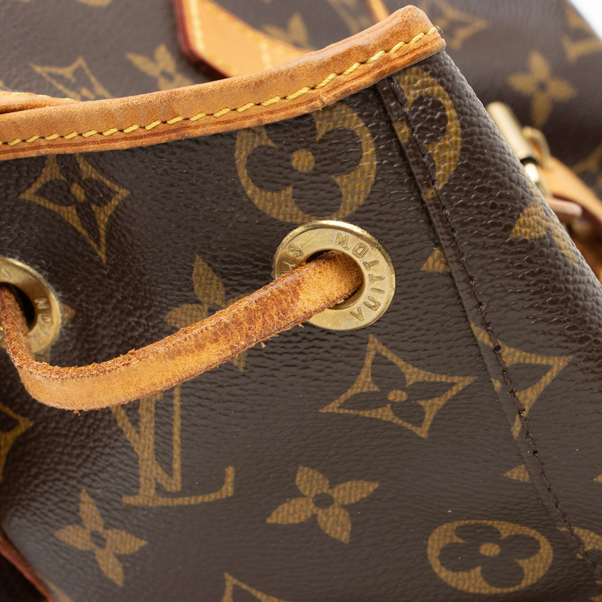 Louis Vuitton Monogram Canvas Bosphore Backpack - Image 11