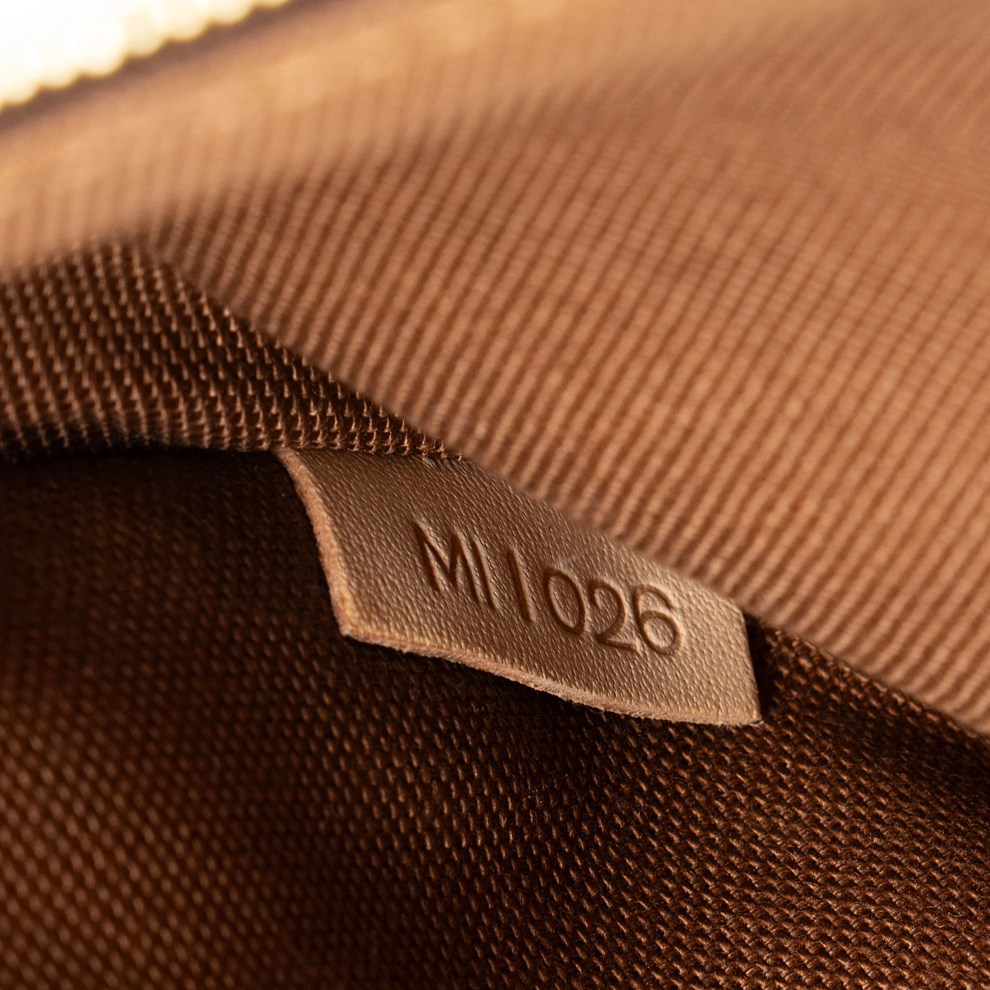 Louis Vuitton Monogram Canvas Pochette Bosphore Messenger - Image 6