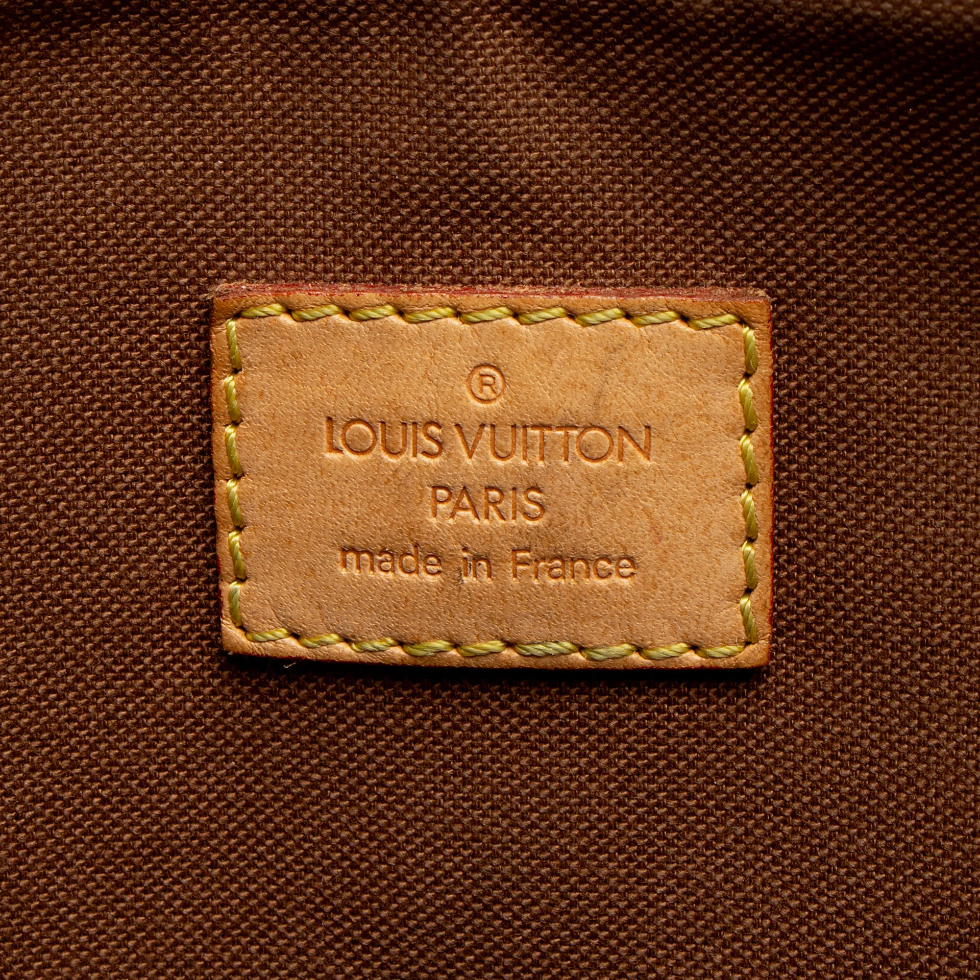 Louis Vuitton Monogram Canvas Pochette Bosphore Messenger - Image 8
