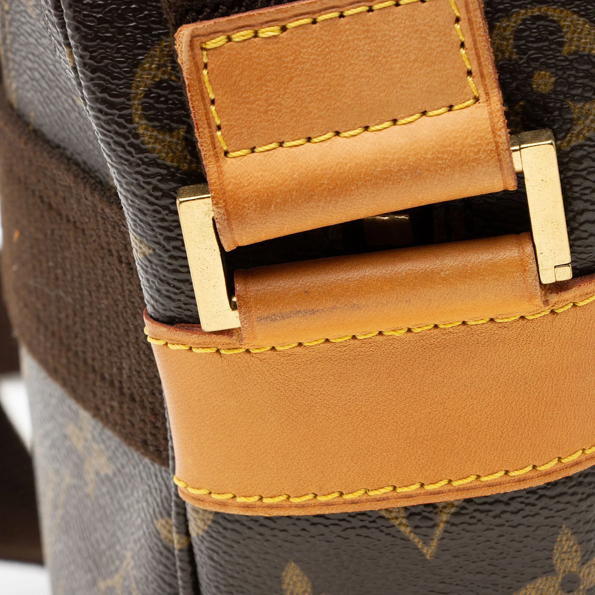 Louis Vuitton Monogram Canvas Sac Bosphore Messenger - Image 10