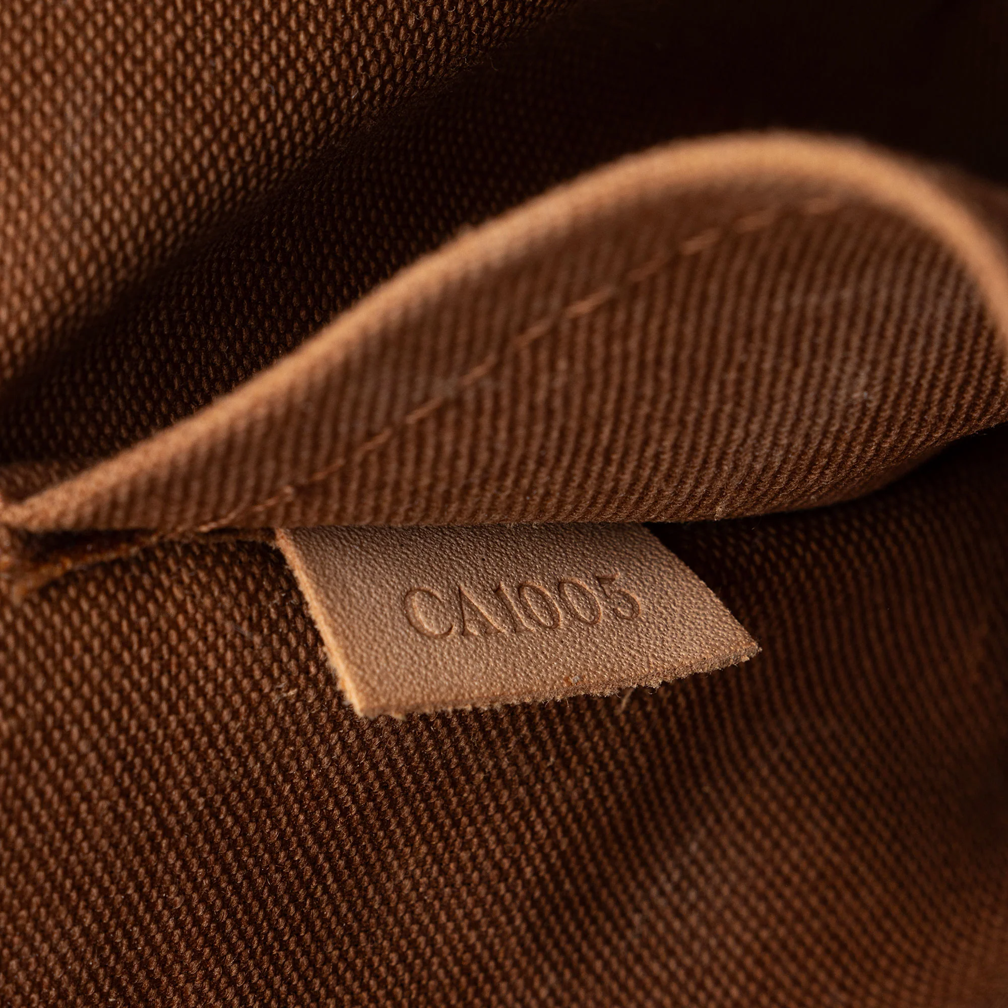 Louis Vuitton Monogram Canvas Sac Bosphore Messenger - Image 6