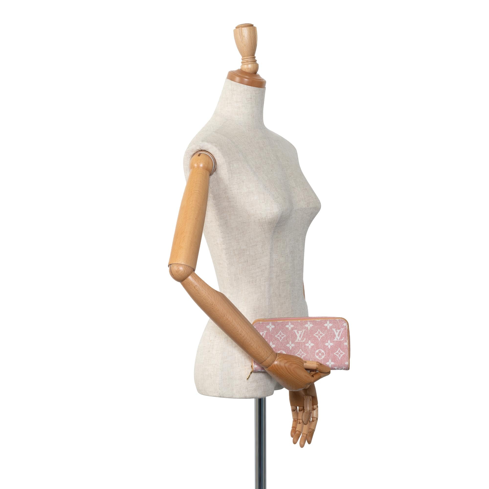 Louis Vuitton Monogram Denim Jacquard Zippy Wallet - Image 11