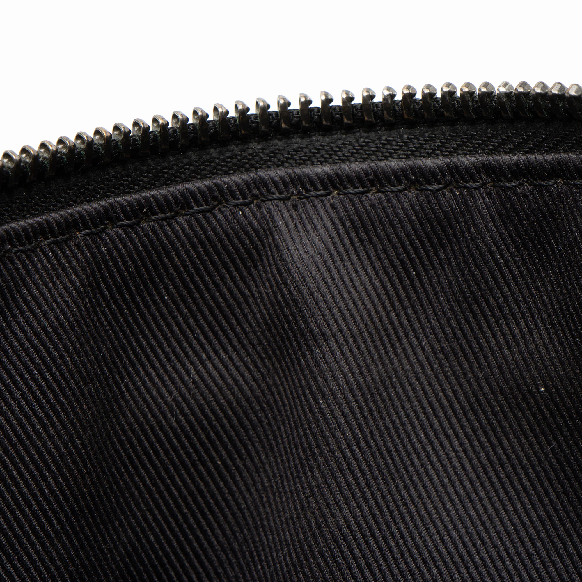 Louis Vuitton Monogram Eclipse Discovery GM Pochette - Image 11