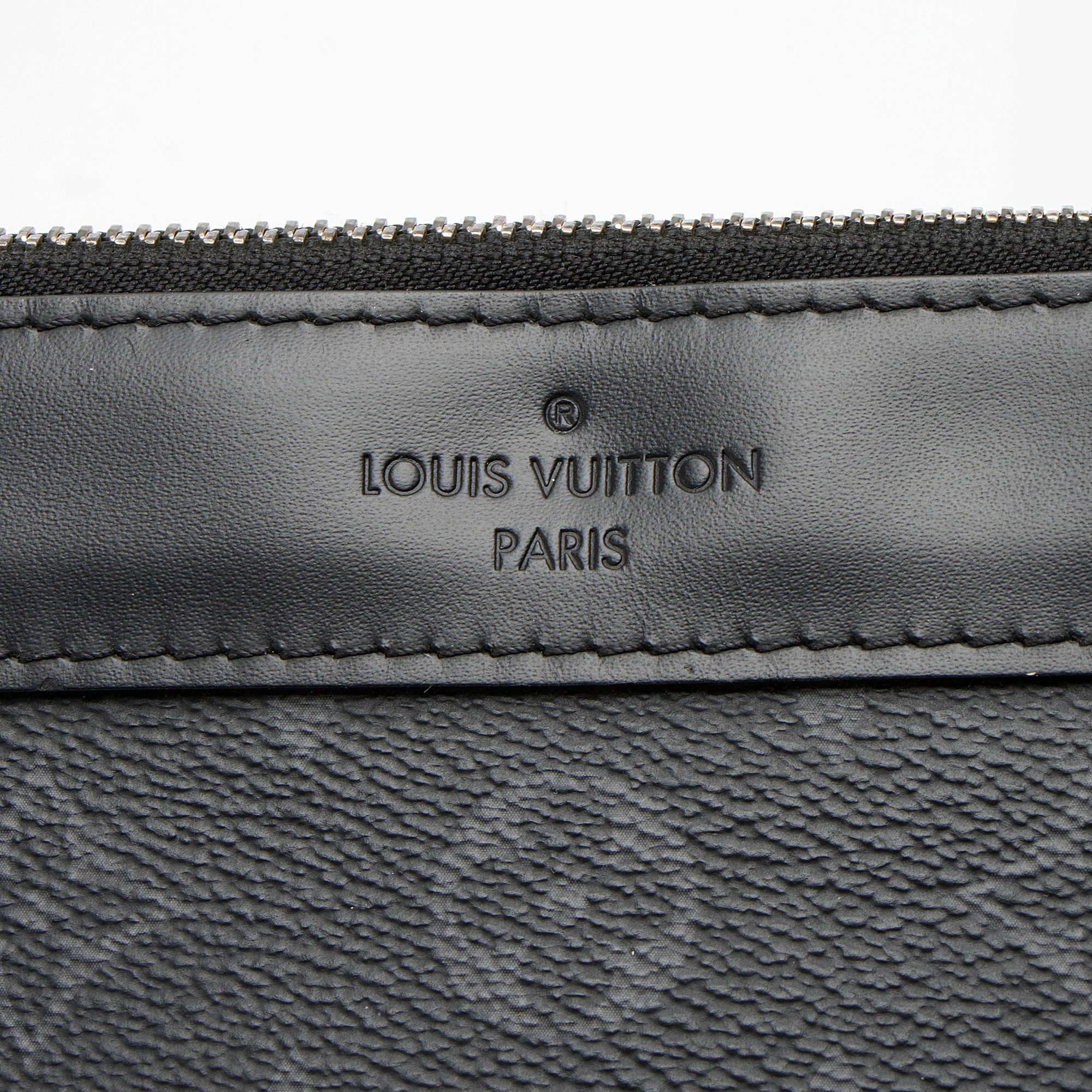 Louis Vuitton Monogram Eclipse Discovery GM Pochette - Image 8