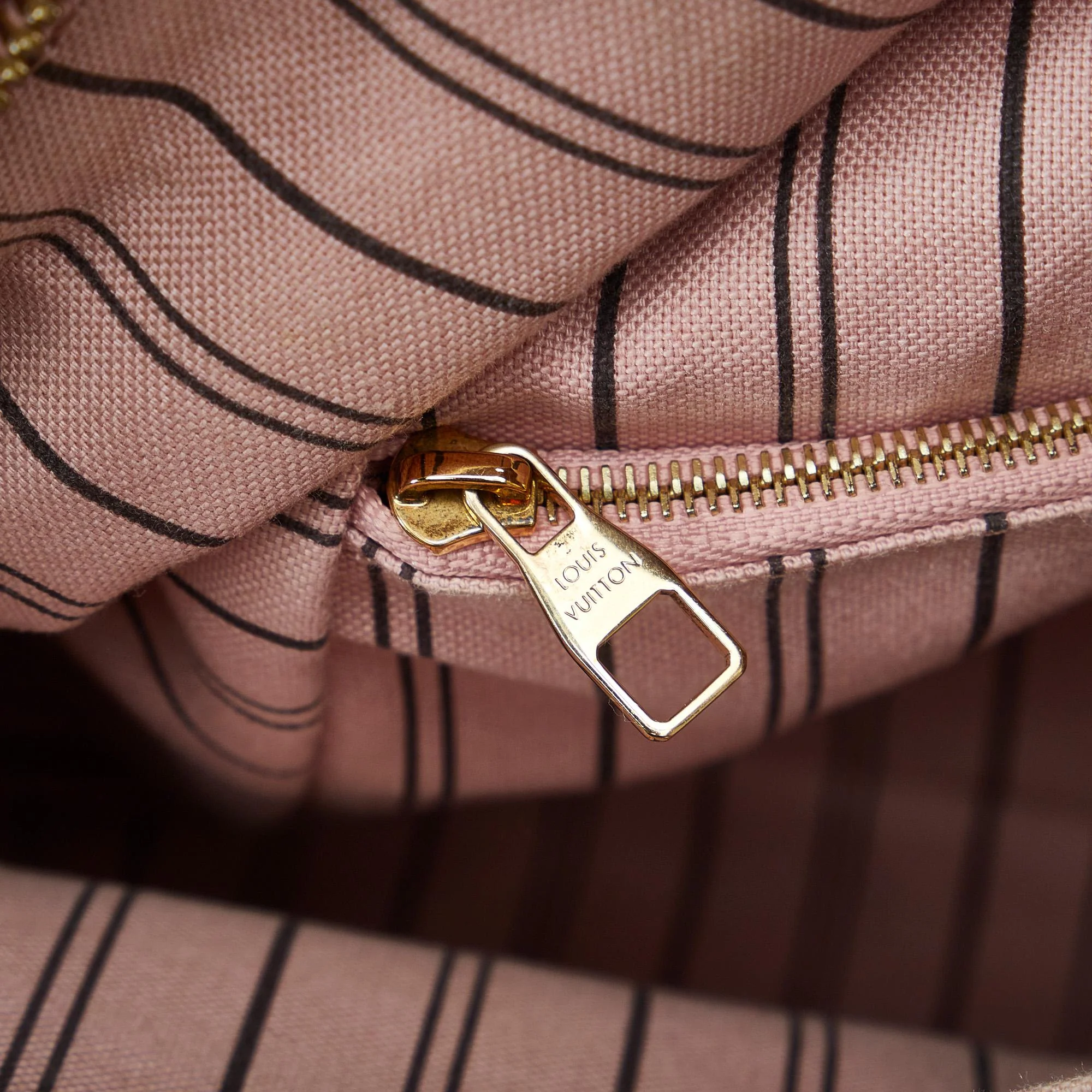 Louis Vuitton Monogram Empreinte Sorbonne - Image 9