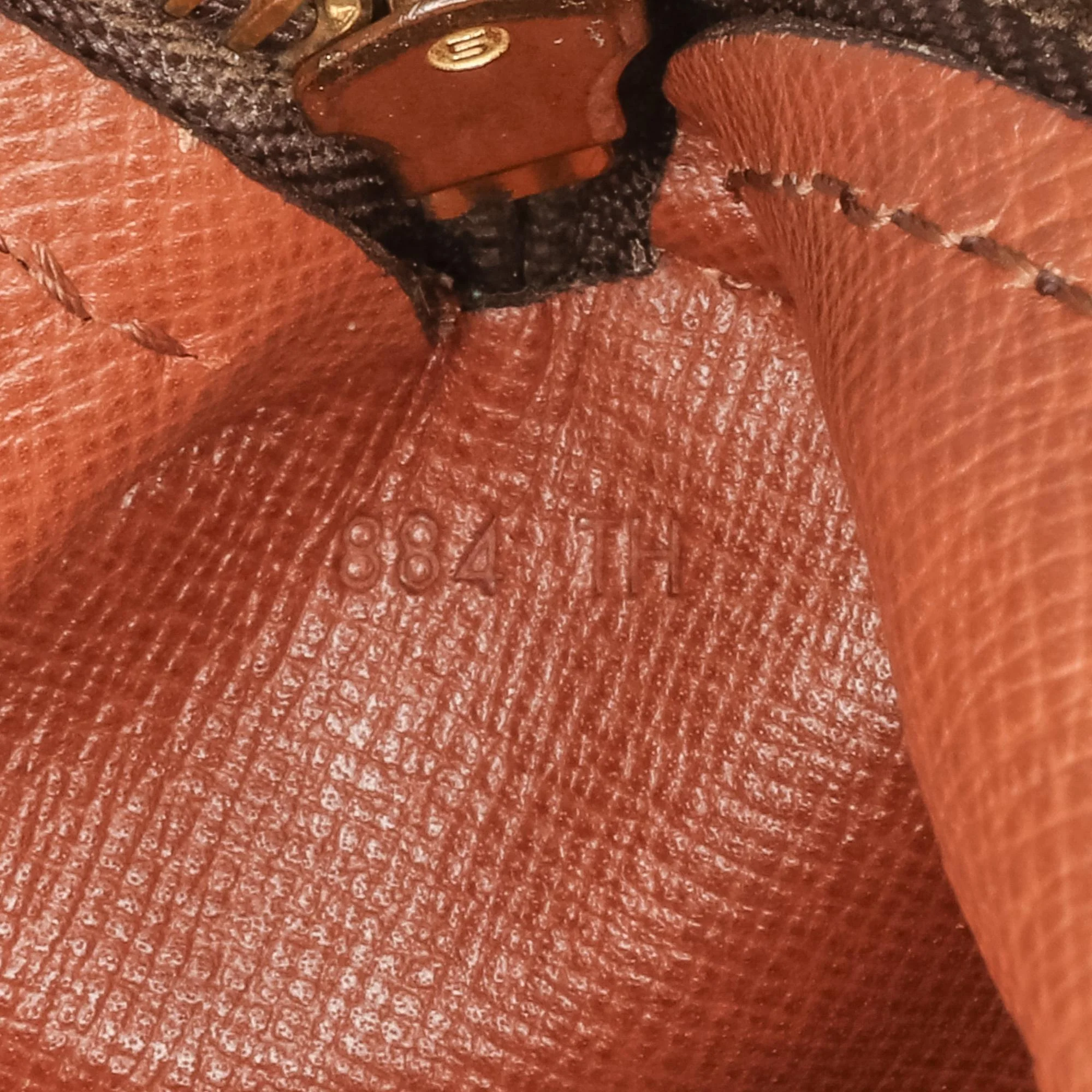 Louis Vuitton Monogram Papillon 26 - Image 7