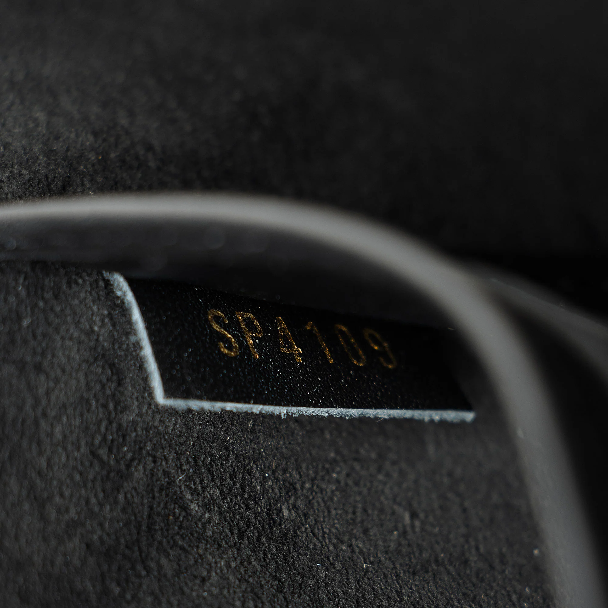 Louis Vuitton Reverse Monogram Dauphine Chain Wallet - Image 6