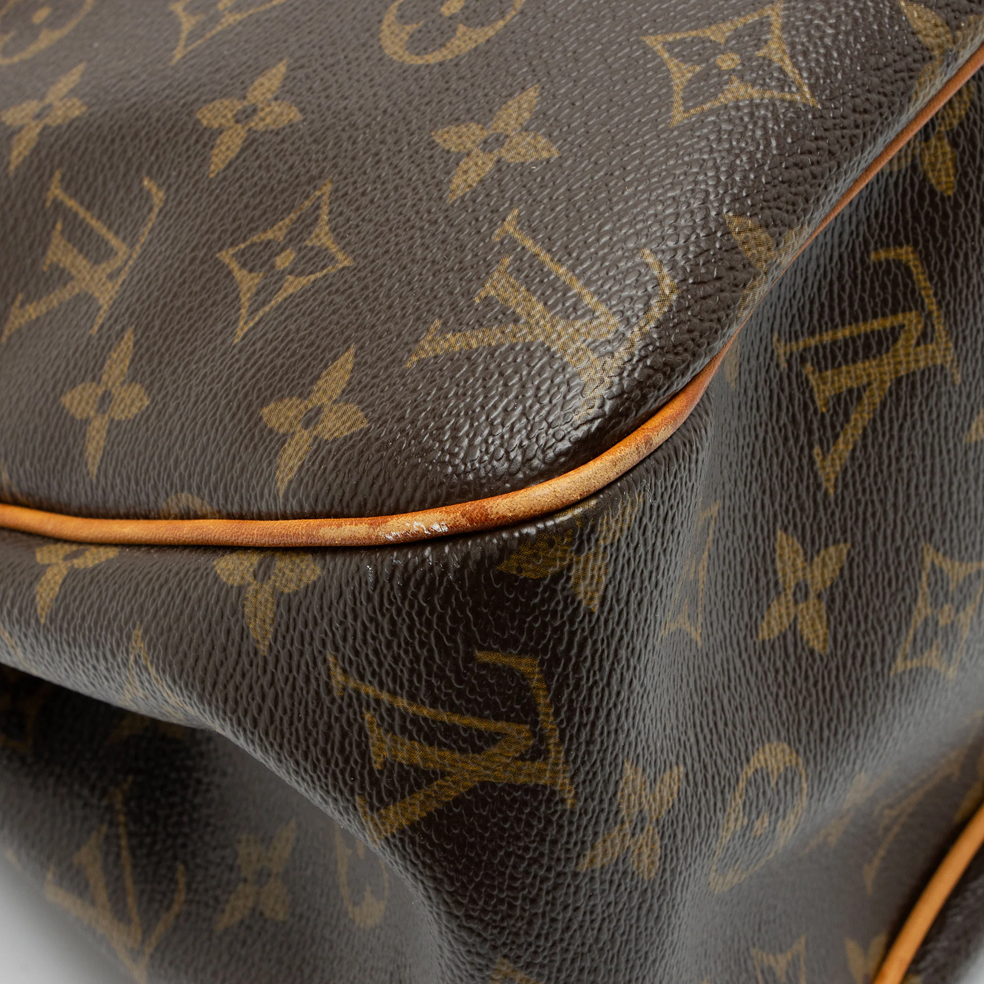 Louis Vuitton Vintage Monogram Canvas Batignolles Horizontal Tote - Image 17