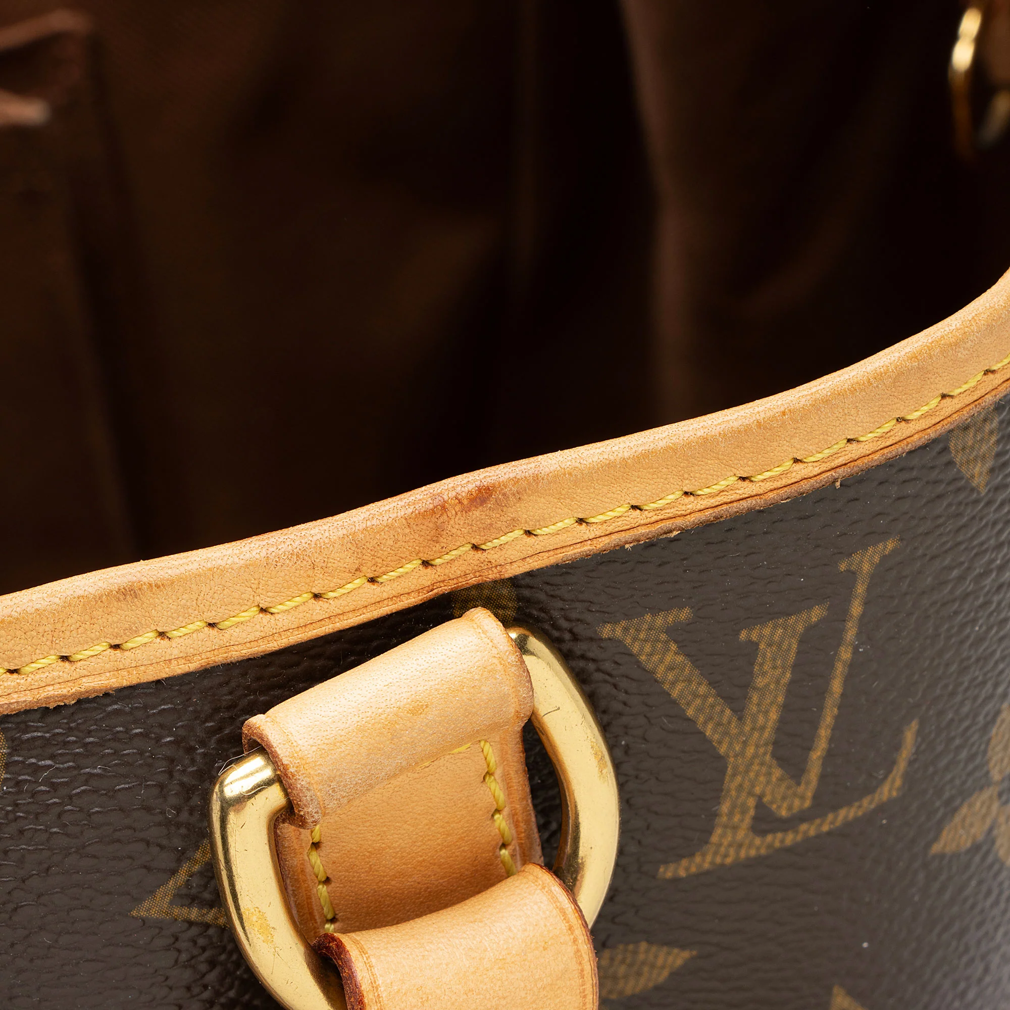 Louis Vuitton Vintage Monogram Canvas Batignolles Vertical Tote - Image 15