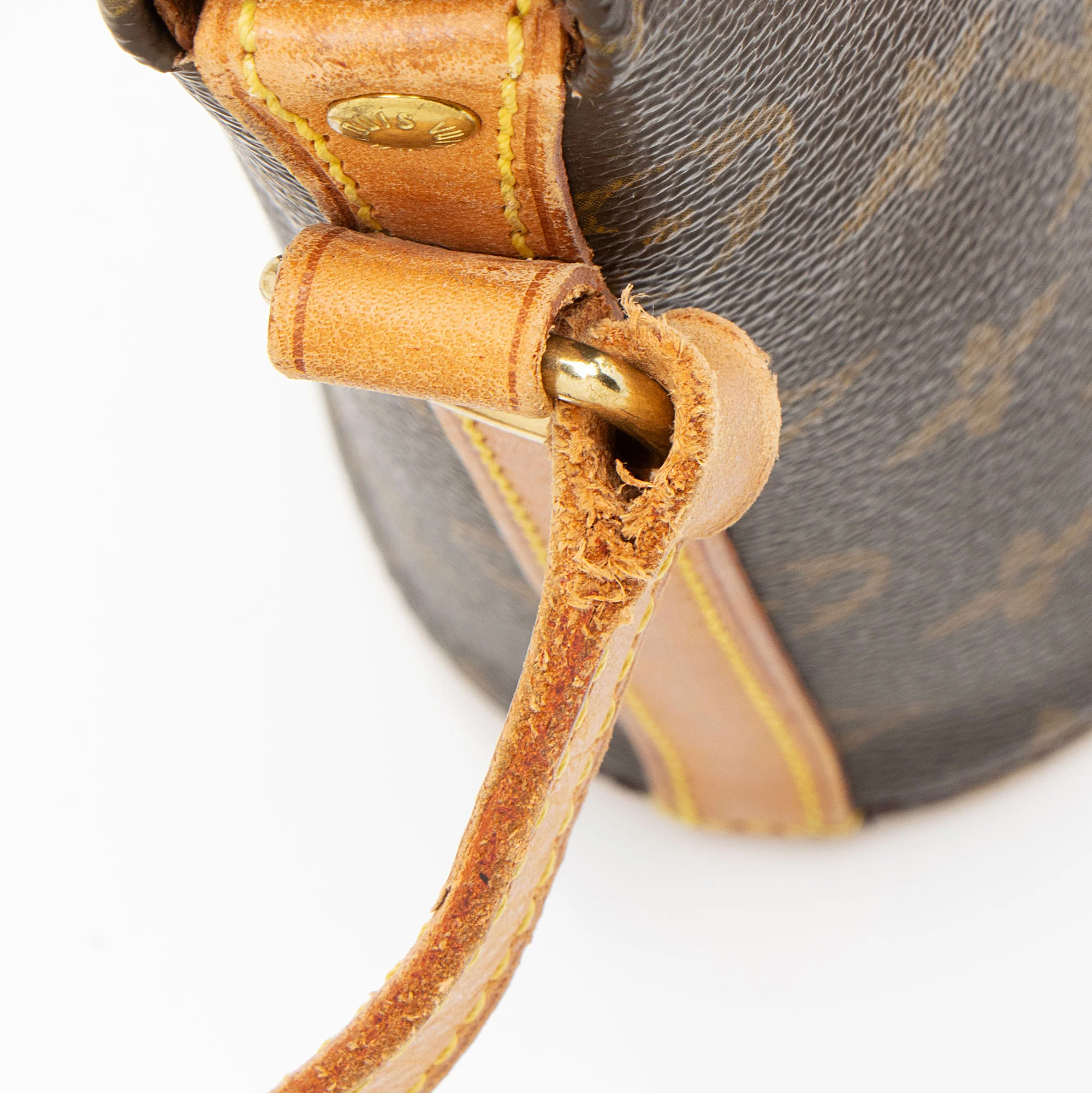 Louis Vuitton Vintage Monogram Canvas Drouot Shoulder Bag - Image 15