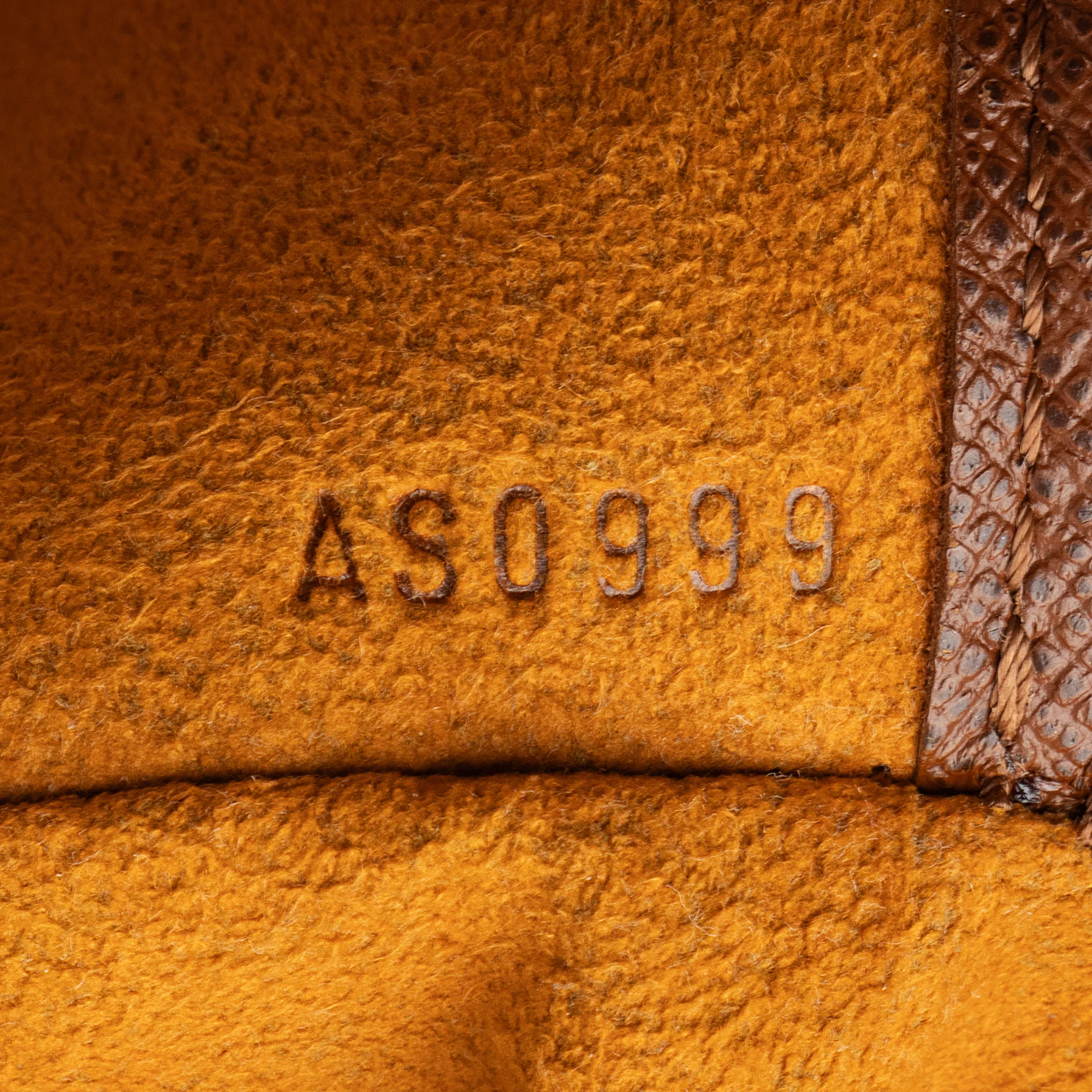 Louis Vuitton Vintage Monogram Canvas Musette Salsa Shoulder Bag - Image 6