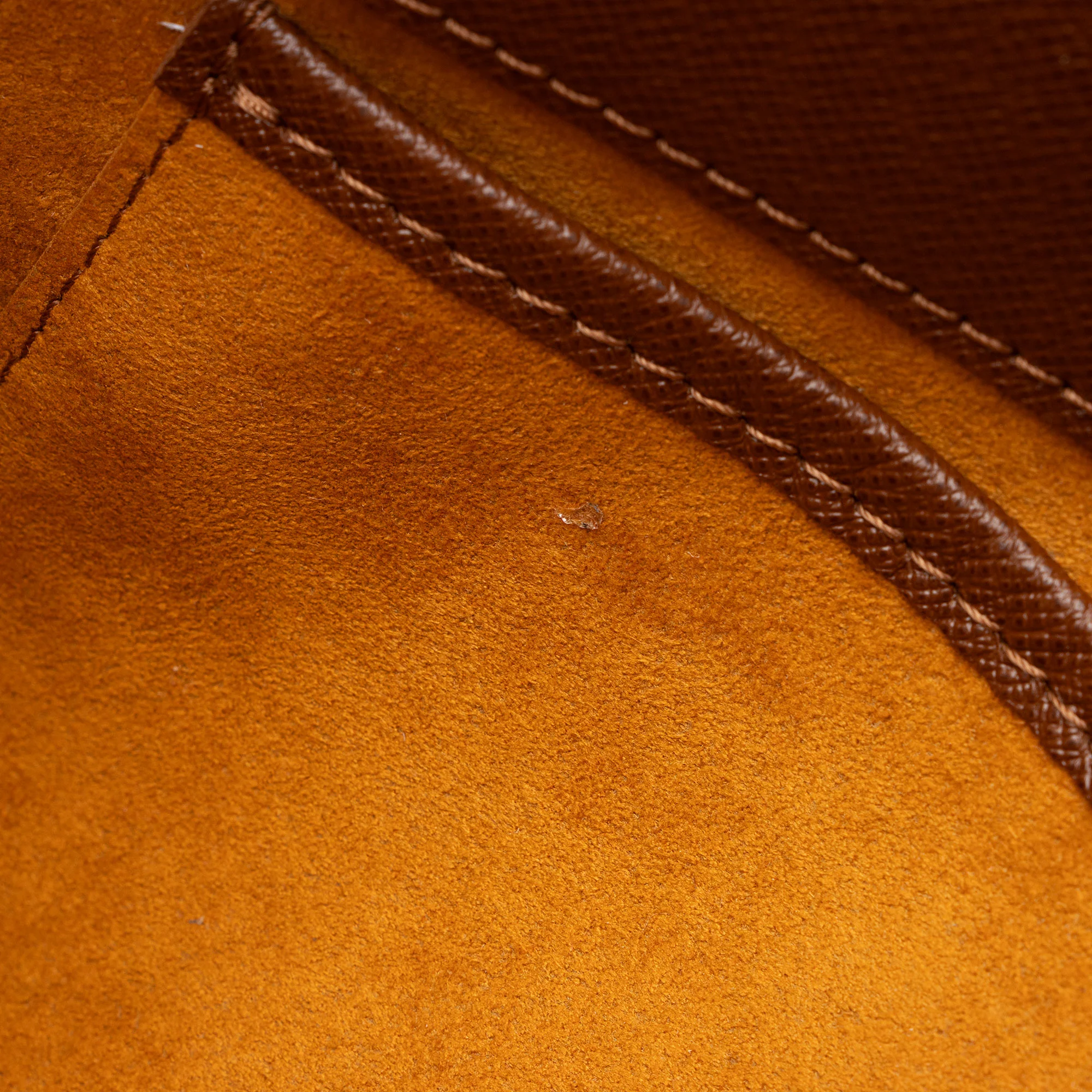 Louis Vuitton Vintage Monogram Canvas Musette Tango Shoulder Bag - Image 10